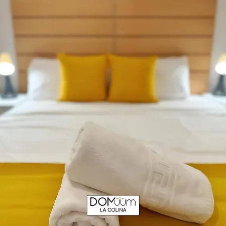 Domuum Holidays - La Colina Salou