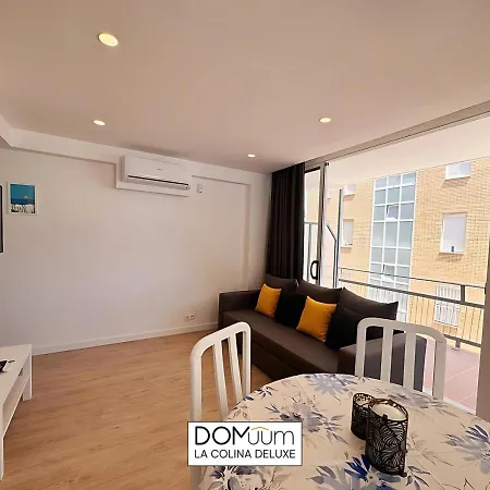 Domuum Holidays - La Colina Apartment
