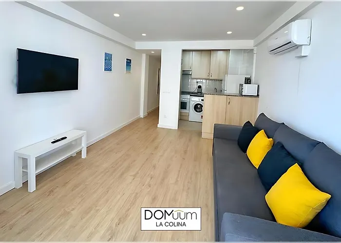 Domuum Holidays - La Colina Apartment