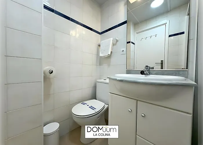 Domuum Holidays - La Colina Apartment *